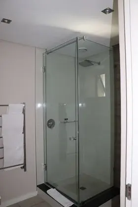 Luxury Studio Apartment (18)