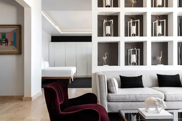 Ev, 5 Yatak Odası, Balkon, Okyanusa Sıfır