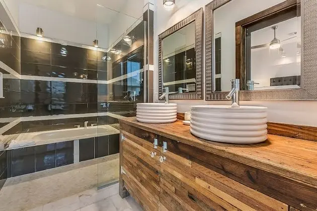 Exclusive Daire, 3 Yatak Odası, Veranda, Avlu