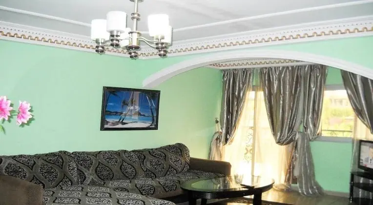Deluxe Apart Daire, Sigara İçilmez