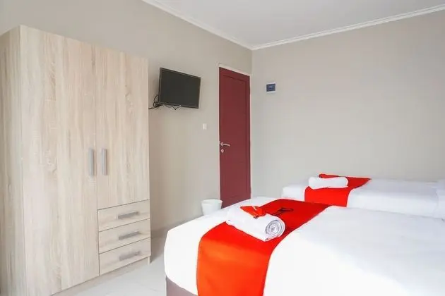 İki Ayrı Yataklı Oda (RedDoorz)