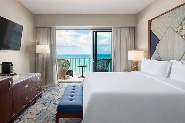 2 Bedroom Residence, Ocean Front - 1 Bedroom Residence, + 1 King Bedroom