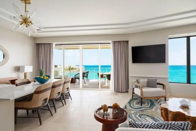 3 Bedroom Residence, Ocean Front 1 Bedroom Residence, +1 King Bedroom +1 Queen Queen