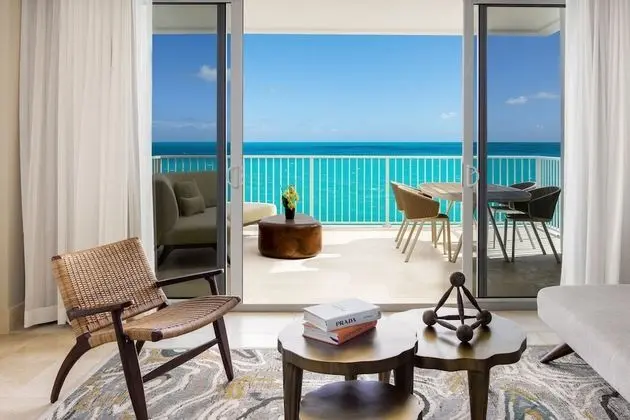 3 Bedroom Residence, Ocean Front 1 Bedroom Residence, +1 King Bedroom +1 Queen Queen