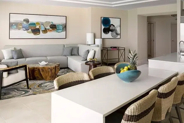 3 Bedroom Residence, Ocean Front 1 Bedroom Residence, +1 King Bedroom +1 Queen Queen