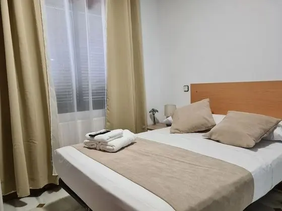 Economy Tek Büyük Yataklı Oda