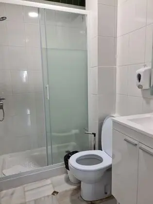 Economy Tek Büyük Yataklı Oda