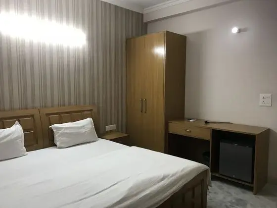 Executive Tek Büyük Yataklı Oda