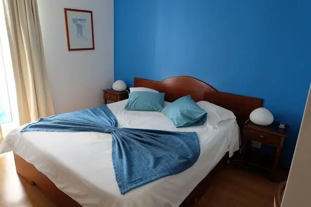 Tek Büyük veya İki Ayrı Yataklı Oda