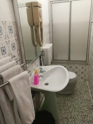 Tek Büyük veya İki Ayrı Yataklı Oda, Özel Banyo
