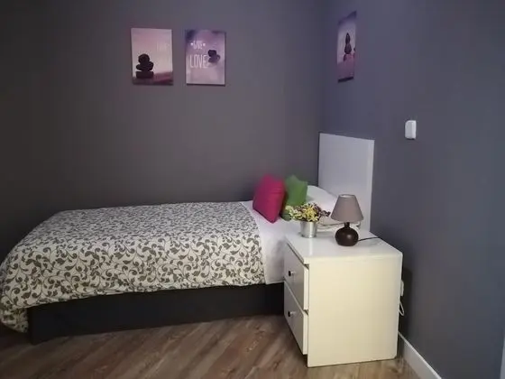Tek Kişilik Oda, Ortak Banyo