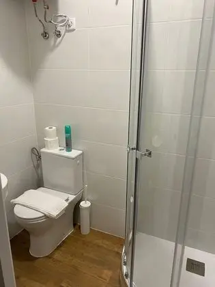 Tek Kişilik Oda, Ortak Banyo