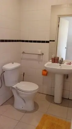 Basic Tek Büyük Yataklı Oda