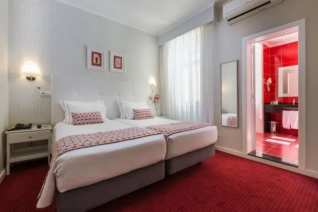 Superior Tek Büyük veya İki Ayrı Yataklı Oda