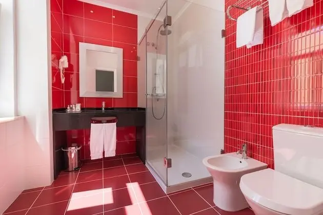 Superior Tek Büyük veya İki Ayrı Yataklı Oda