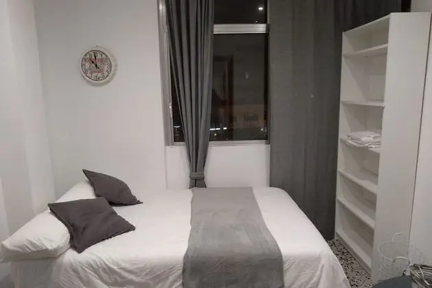 Deluxe Tek Büyük Yataklı Oda, Balkon, Şehir Manzaralı (Room 5)