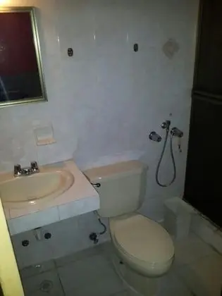 Üç Kişilik Oda