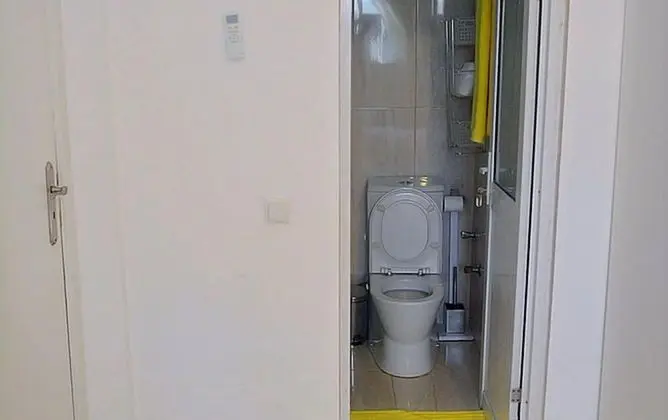Basic Tek Büyük Yataklı Oda