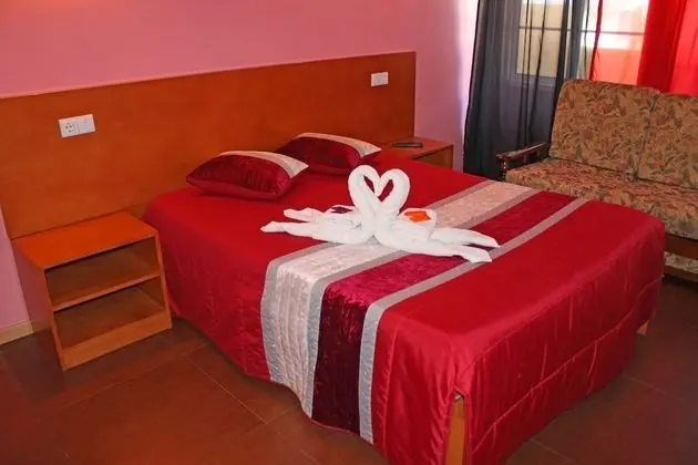 Tek Büyük Yataklı Oda