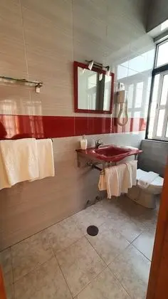Üç Kişilik Oda, Özel Banyo