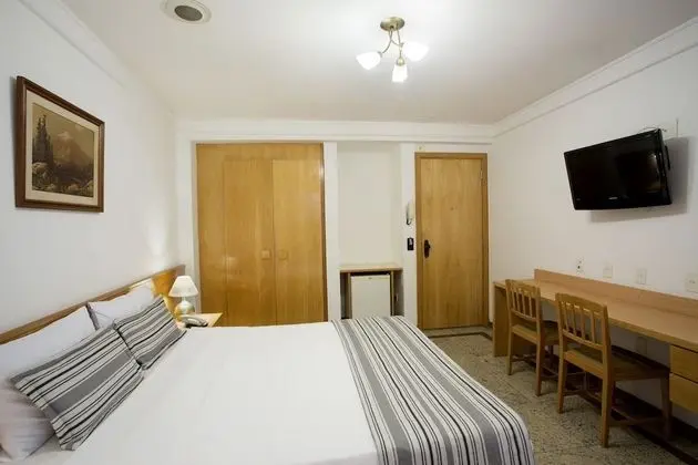 Standard Büyük Yataklı Tek Kişilik Oda