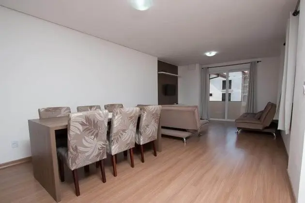 Apart Daire, Birden Çok Yatak (402)