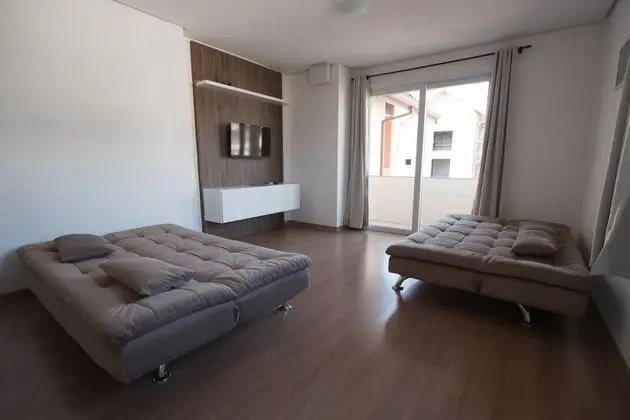 Apart Daire, Birden Çok Yatak (402)