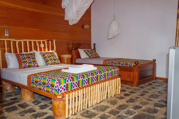 Basic Üç Kişilik Oda