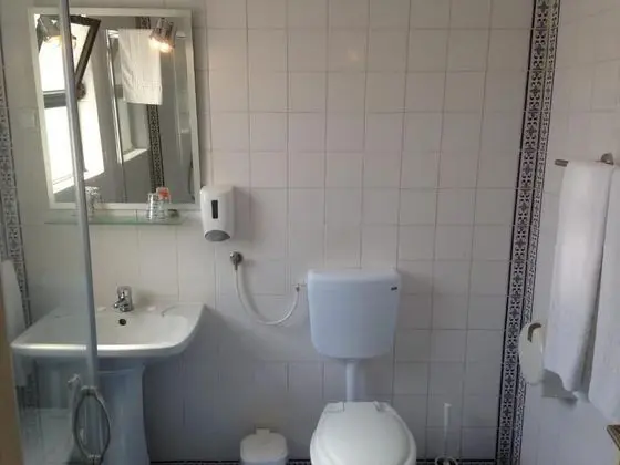 Standard Oda, Balkon