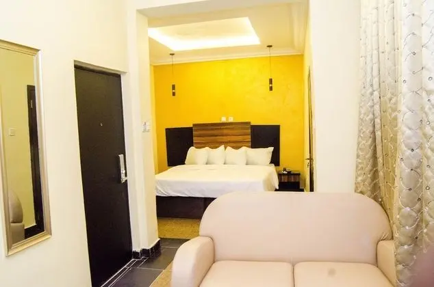 Deluxe Tek Büyük Yataklı Oda