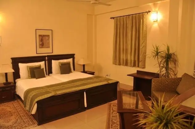 Deluxe Oda, 1 En Büyük (King) Boy Yatak, Sigara İçilmez