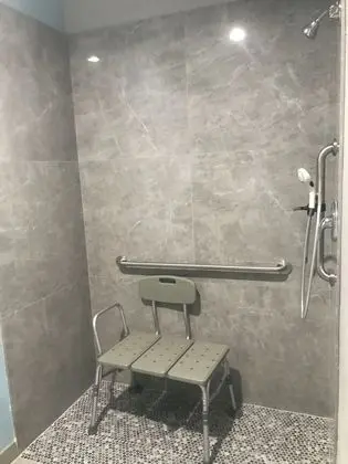 Standard Süit, 1 En Büyük (King) Boy Yatak, Engellilere Uygun, Sigara İçilmez