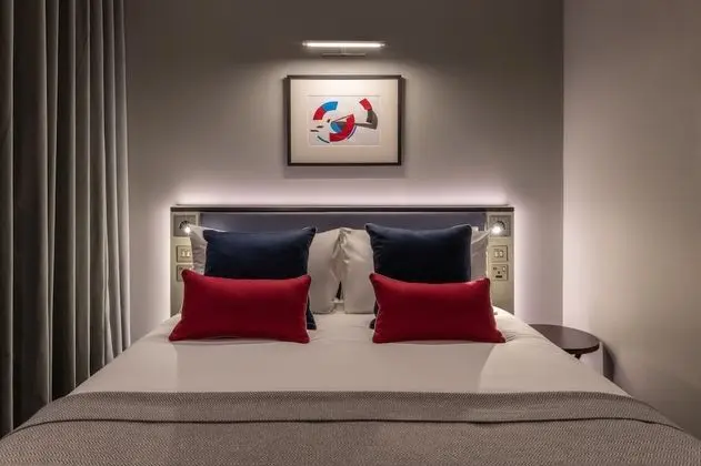 Standard Tek Büyük Yataklı Oda