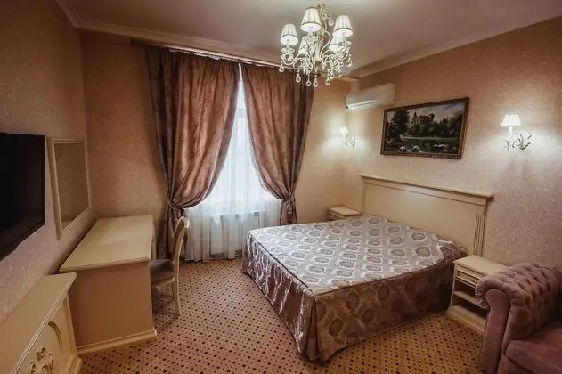 Comfort Tek Büyük Yataklı Oda