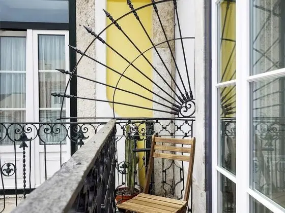 Duplex, 1 Bedroom Apartment  with Balcony