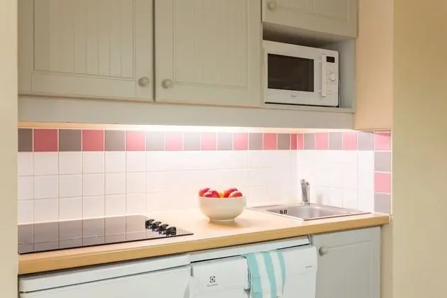 Apartment 5 people - 1 bedroom - Terrace or balcony - Pool view