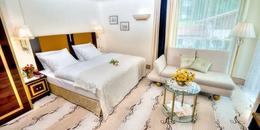 Superior Tek Büyük Yataklı Oda, Balkon, Dağ Manzaralı