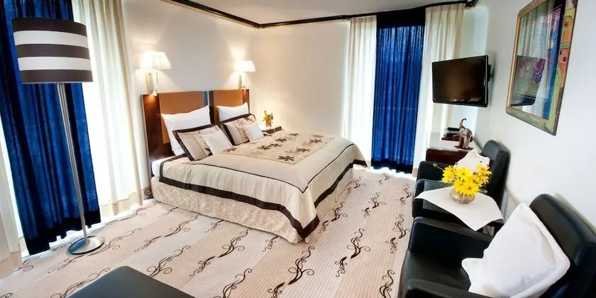 Superior Tek Büyük Yataklı Oda, Balkon, Dağ Manzaralı