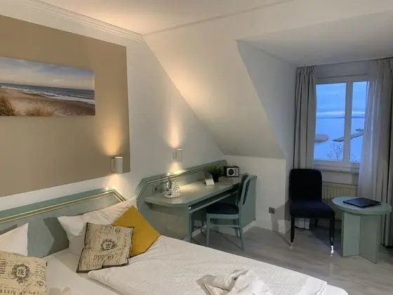 Comfort Tek Büyük Yataklı Oda, Deniz Manzaralı