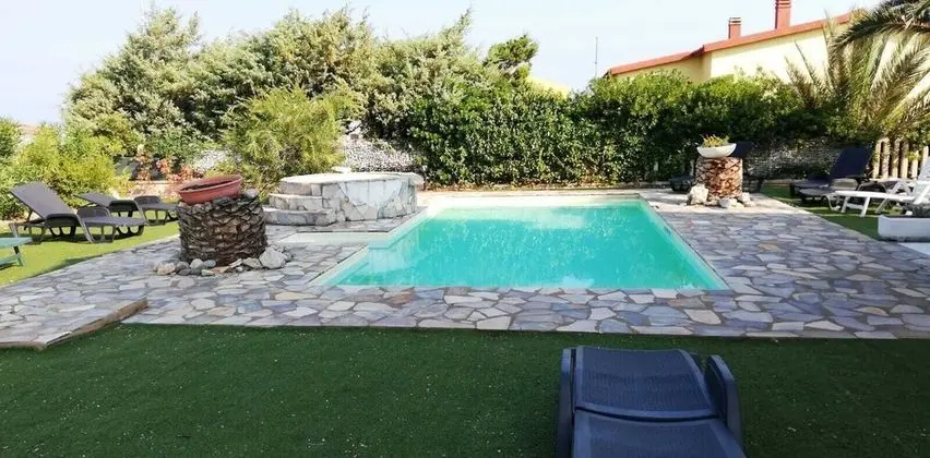 Apart Daire, 2 Yatak Odası, Sigara İçilebilir