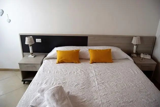 Comfort Tek Büyük veya İki Ayrı Yataklı Oda