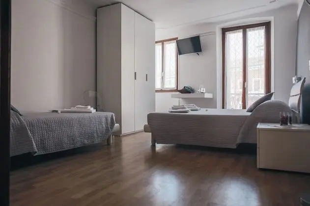 Üç Kişilik Oda, Balkon (Turandot)