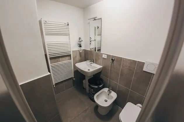 Üç Kişilik Oda, Balkon (Turandot)