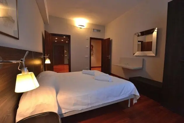 Apart Daire, 4 Yatak Odası