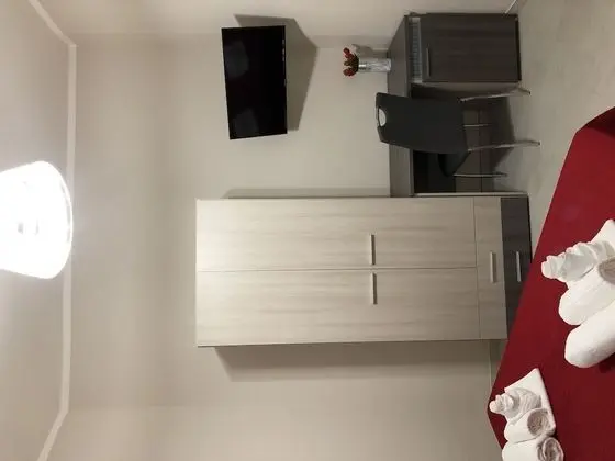 Classic Tek Büyük Yataklı Oda