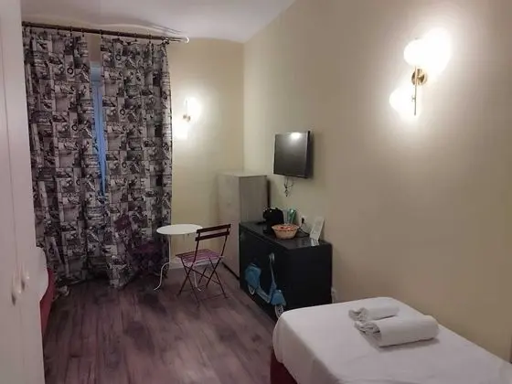 Classic Üç Kişilik Oda