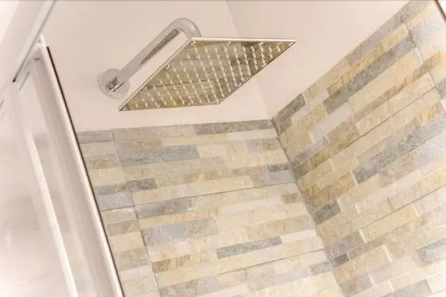 Classic Üç Kişilik Oda