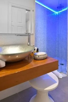 Deluxe Tek Büyük Yataklı Oda, Balkon, Şehir Manzaralı (Francesco I)