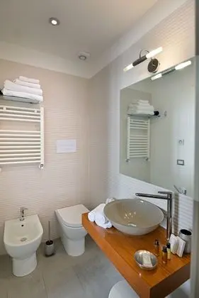 Deluxe Tek Büyük Yataklı Oda, Şehir Manzaralı (Maria Carolina)