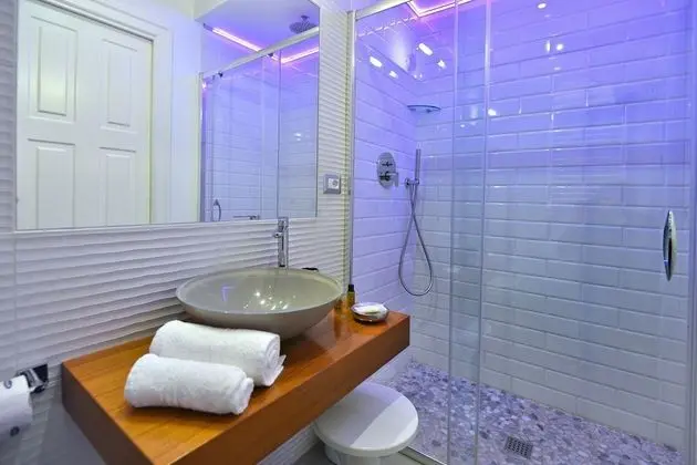 Deluxe Tek Büyük Yataklı Oda, Şehir Manzaralı (Maria Carolina)